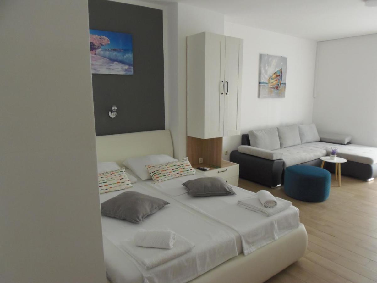 Villa Rajski Dvor 2 Бол Экстерьер фото