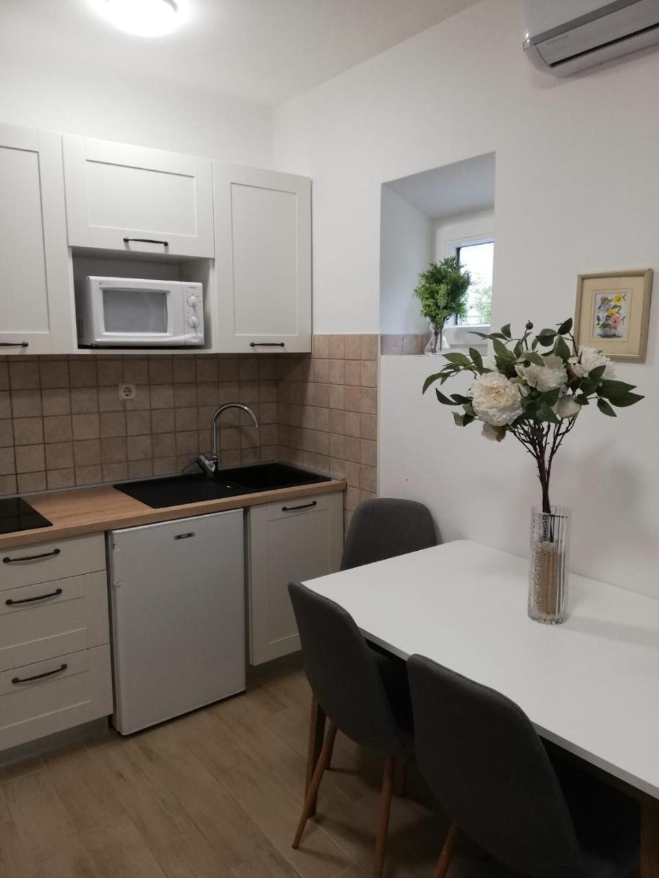 Villa Rajski Dvor 2 Бол Экстерьер фото
